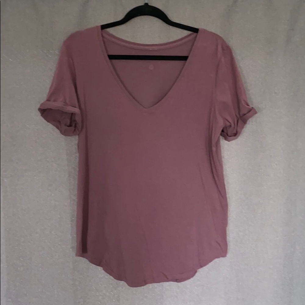 Lululemon V-Neck Tee